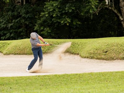 golfer-man-bunker-shot